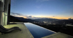 HOLLYWOOD HOUSE 12 (VALUE IN DOLLARS)