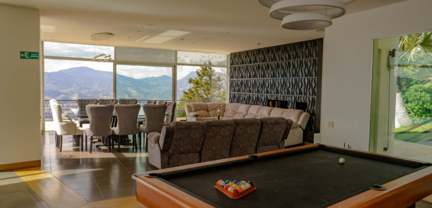 HOLLYWOOD HOUSE (VALUE IN DOLLARS)