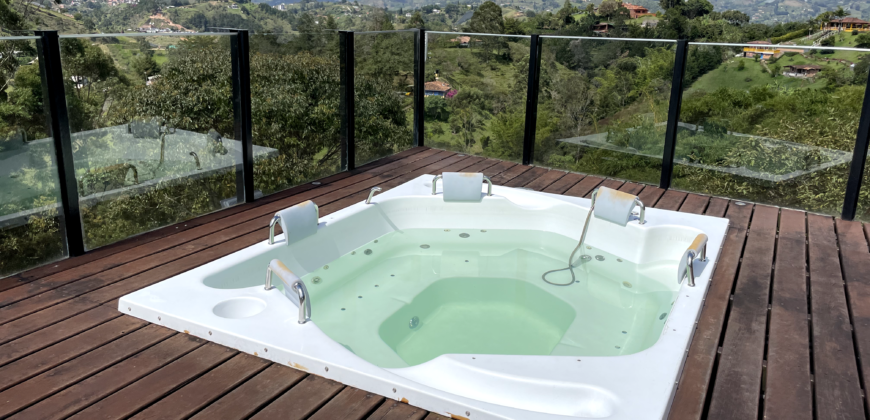 GUATAPÉ HOUSE (Price in USD)
