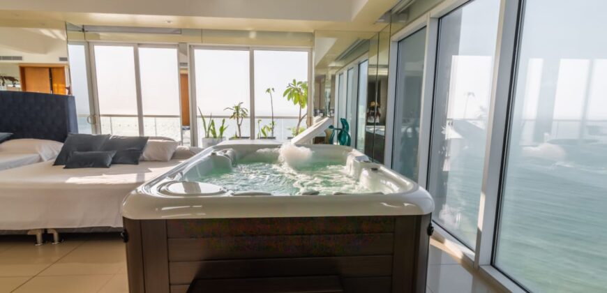 PENTHOUSE WITH JACUZZI (Price in USD)