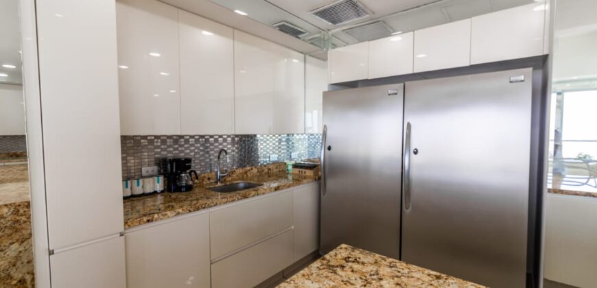 PENTHOUSE WITH JACUZZI (Price in USD)