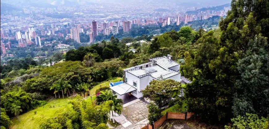 HOLLYWOOD HOUSE (VALUE IN DOLLARS)